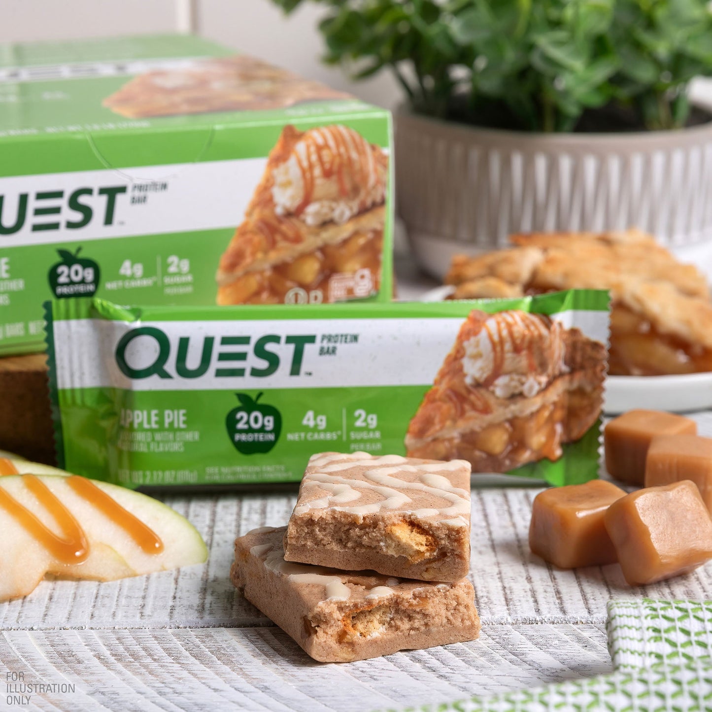 apple-pie-protein-bars-t3 qst-000647-apple-pie-protein-bars_4.jpg