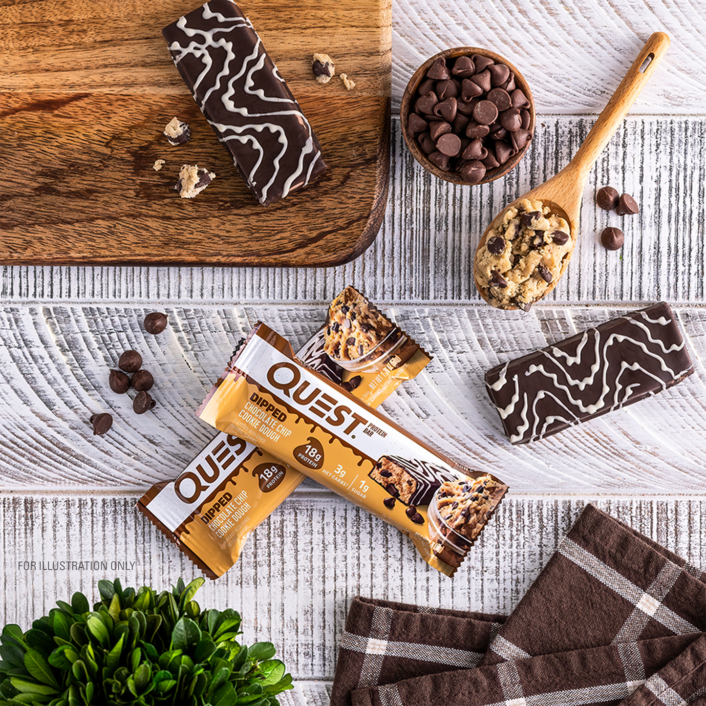 dipped-chocolate-chip-cookie-dough-protein-bar-s3 qst-012268_dipped-chocolate-chip-cookie-dough-protein-bar_7.png